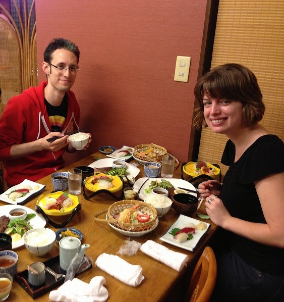 kamakura4 KCP students having a delicious dinner of tempura, sashimi, and steak with Japanese sauce