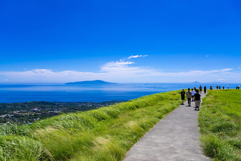 Trekking Mount Omuro